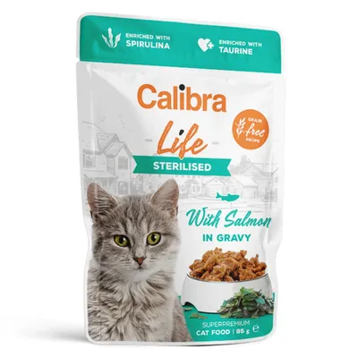 Calibra Life Sterilised, Somon, plic hrană umedă fără cereale pisici sterilizate, (în sos), 85g